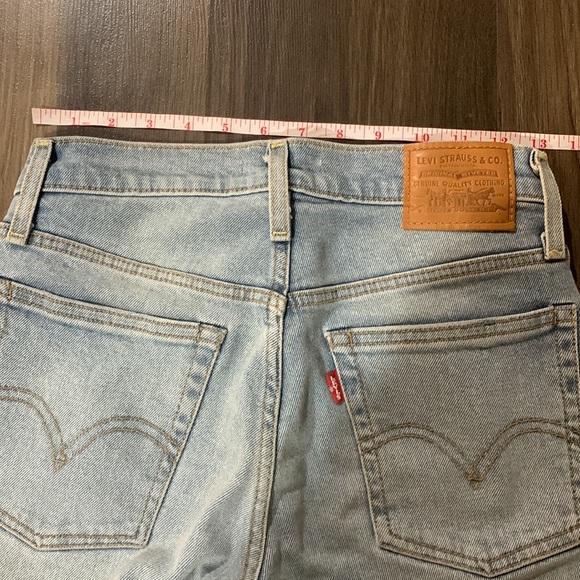 Levi’s Premium Wedgie Ankle Jeans  Womens Size 24 - Picture 4 of 13